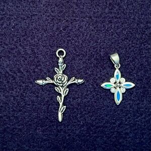 Elegant Silver and Blue Pendant